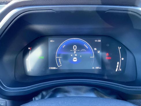 Used 2024 Toyota Grand Highlander XLE image 25