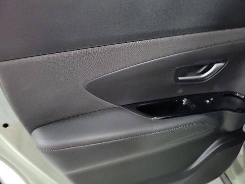 Used 2024 Hyundai Santa Cruz Limited image 19