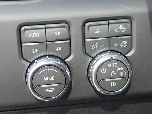 New 2026 GMC Sierra 3500 Denali Ultimate AWD/4WD image 31