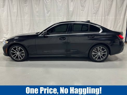 Used 2022 BMW 330i xDrive Sedan AWD/4WD image 4