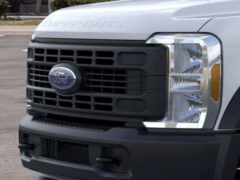 New 2026 Ford F450 XL RWD image 17