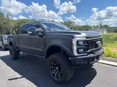 Used 2026 Ford F250 Lariat w/ Black Appearance Package AWD/4WD image 2