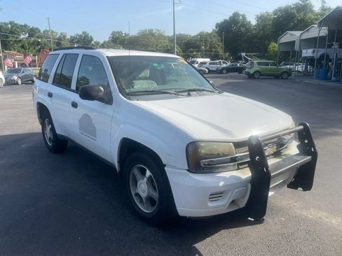 Used 2008 Chevrolet TrailBlazer 4WD image 2