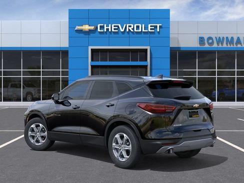 New 2026 Chevrolet Blazer LT w/ Convenience Package FWD image 3
