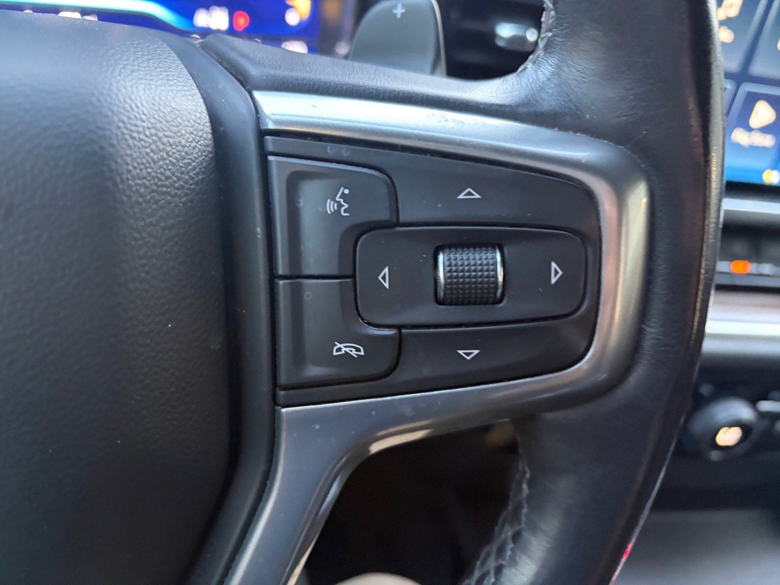 Used 2022 Chevrolet Silverado 1500 LT Trail Boss w/ LT Trail Boss Premium Package AWD/4WD image 26