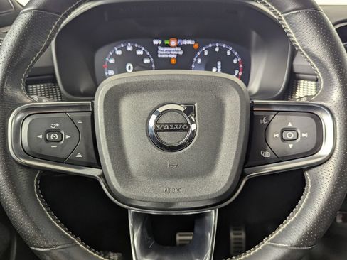Used 2021 Volvo XC40 T5 R-Design w/ Advanced Package AWD/4WD image 16