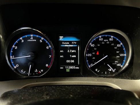Used 2016 Toyota RAV4 XLE FWD image 10