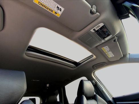 Used 2020 Acura MDX FWD w/ Technology Package image 13