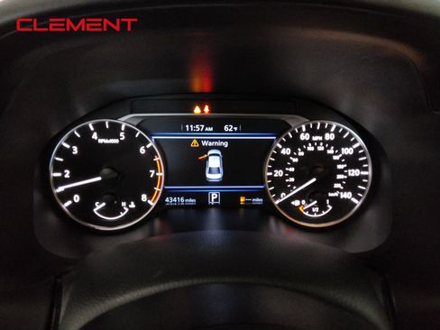 Used 2023 Nissan Altima 2.5 SR image 18