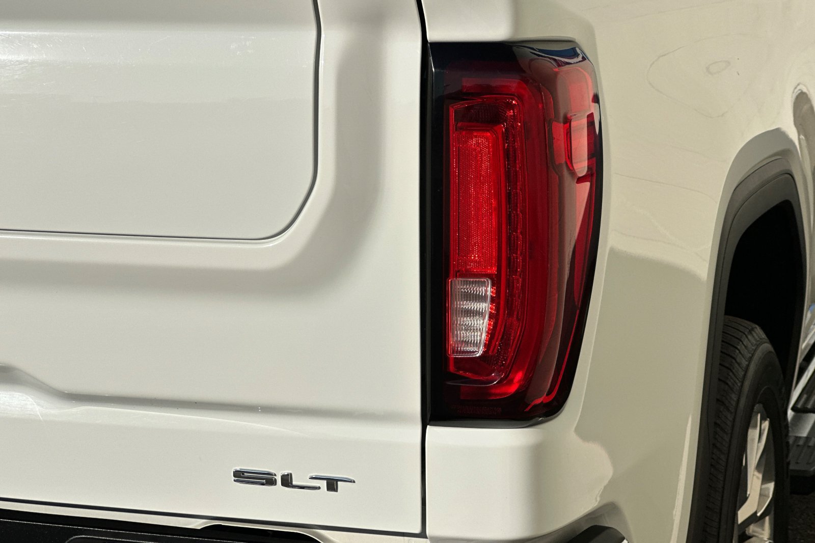 Certified 2021 GMC Sierra 1500 SLT w/ SLT Premium Package RWD image 36
