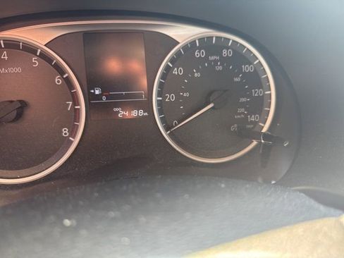 Used 2024 Nissan Kicks S FWD image 8