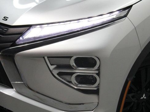 New 2026 Mitsubishi Eclipse Cross Black Edition AWD/4WD image 2