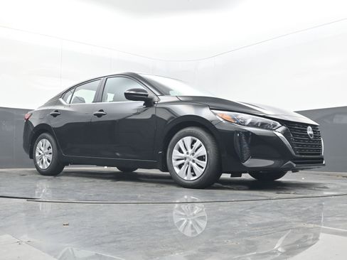 New 2025 Nissan Sentra S image 22