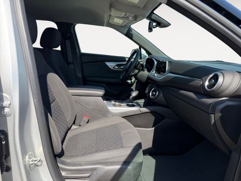 Used 2020 Chevrolet Blazer LT image 15