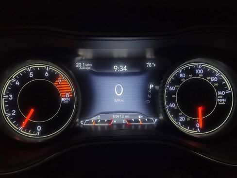 Used 2019 Jeep Cherokee Limited AWD/4WD image 23