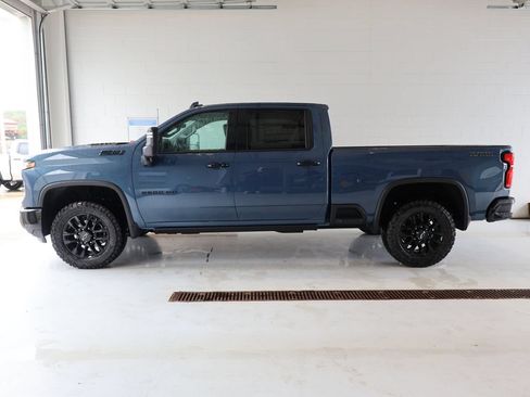 New 2026 Chevrolet Silverado 2500 LTZ w/ LTZ Plus Package AWD/4WD image 8