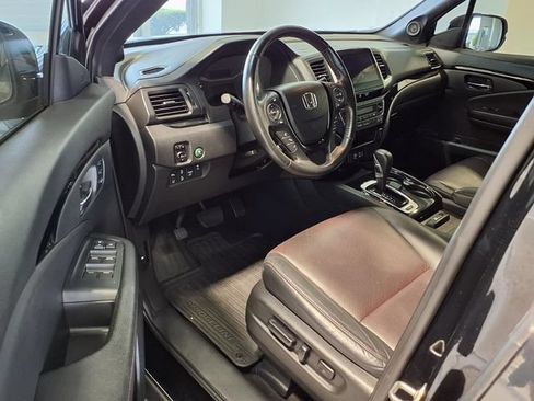 Used 2019 Honda Ridgeline Black Edition image 6