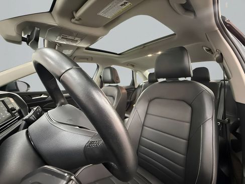 Used 2024 Volkswagen Jetta SE FWD image 11