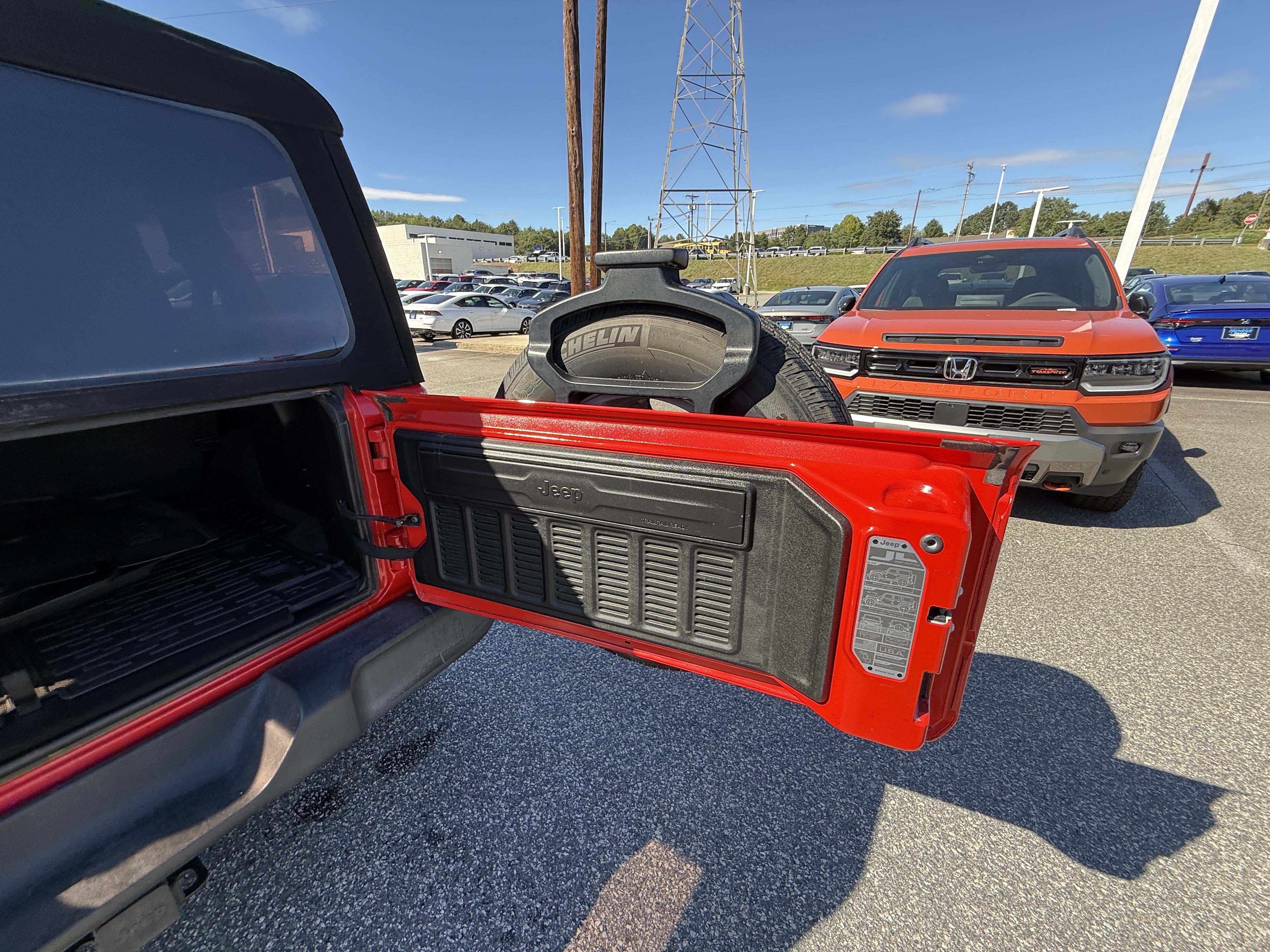 Used 2022 Jeep Wrangler Unlimited Sport AWD/4WD image 33