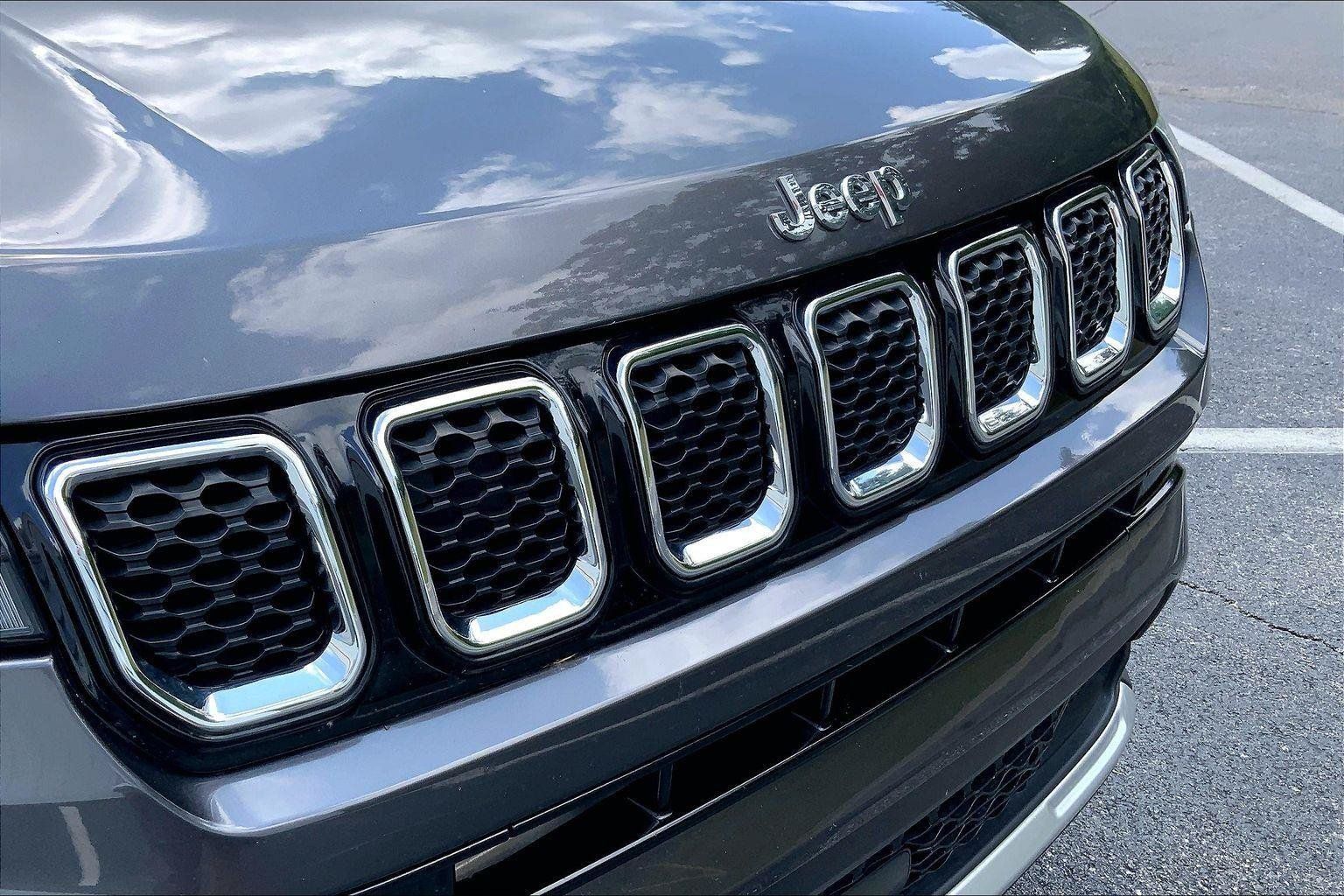 Used 2024 Jeep Compass Limited AWD/4WD image 29