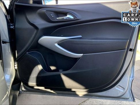 Used 2024 Chevrolet Trax RS w/ Driver Confidence Package image 23