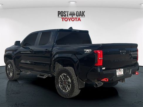 Used 2024 Toyota Tacoma TRD Sport image 5