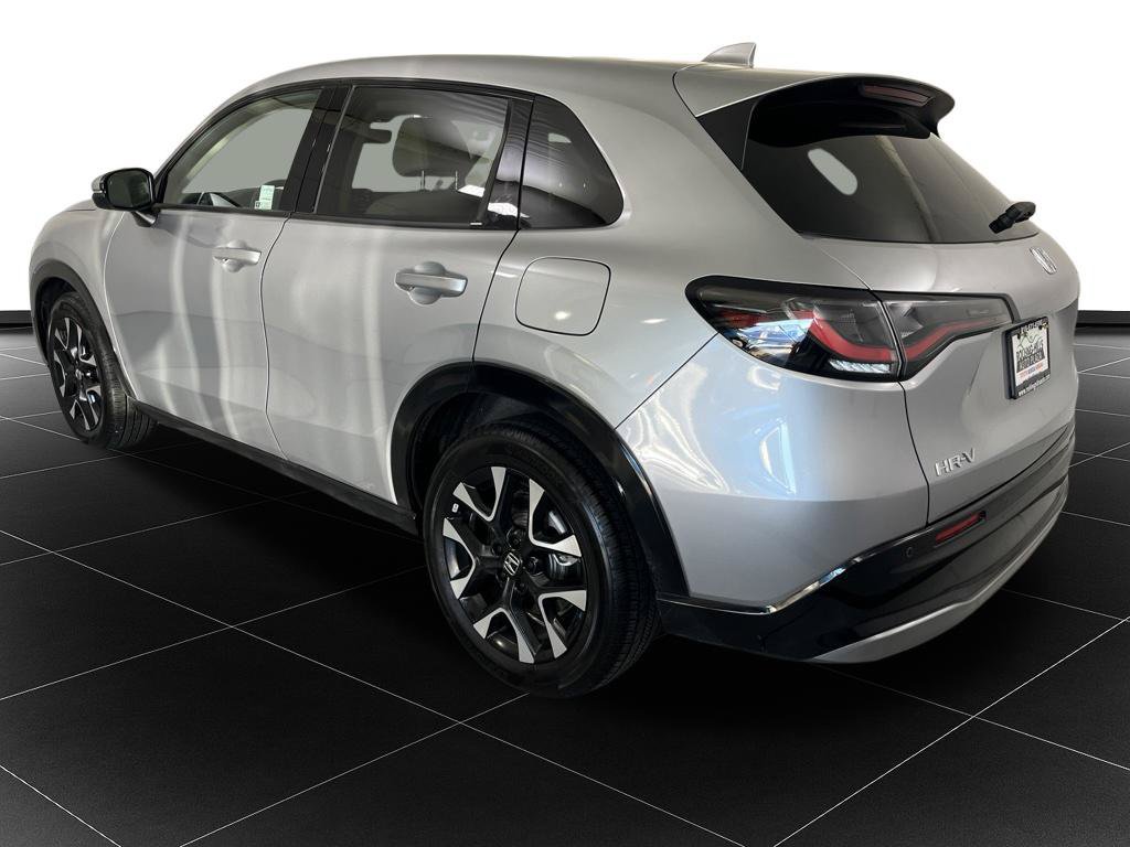 Used 2027 Honda HR-V EX-L image 3