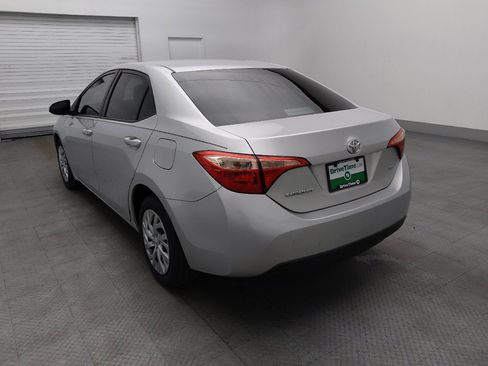 Used 2019 Toyota Corolla LE image 5