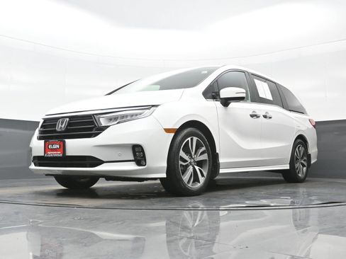 Used 2024 Honda Odyssey Touring image 30