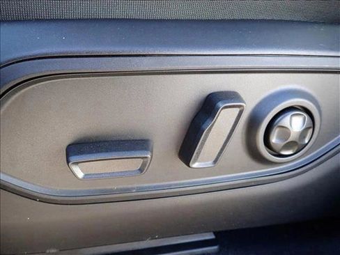 New 2026 Jeep Grand Cherokee L Limited AWD/4WD image 15