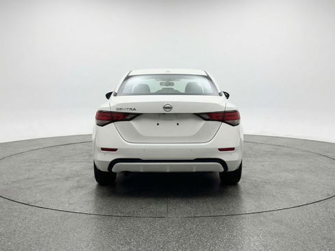 Used 2025 Nissan Sentra SV image 7