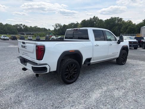 Used 2025 GMC Sierra 2500 Denali Ultimate AWD/4WD image 10