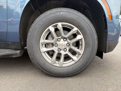 Used 2025 Chevrolet Tahoe LT AWD/4WD image 13