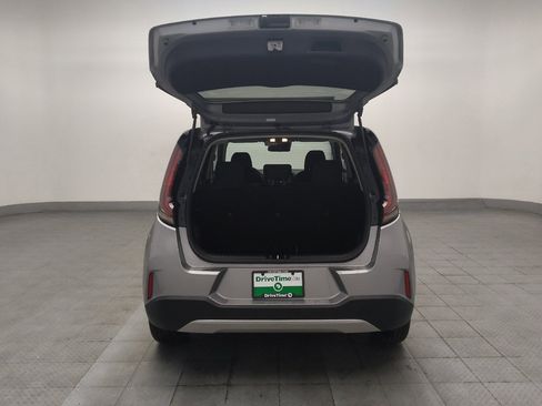 Used 2025 Kia Soul LX w/ LX Technology Package image 29