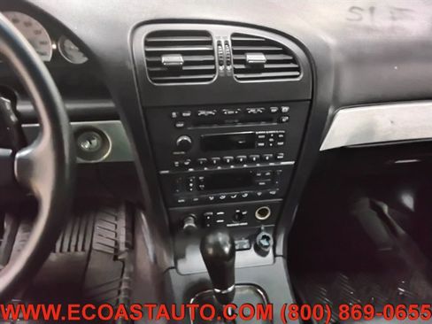 Used 2004 Ford Thunderbird RWD image 12