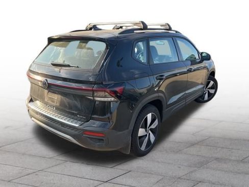 Used 2025 Volkswagen Taos S image 6