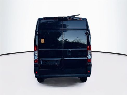 Used 2022 RAM ProMaster 2500 image 6