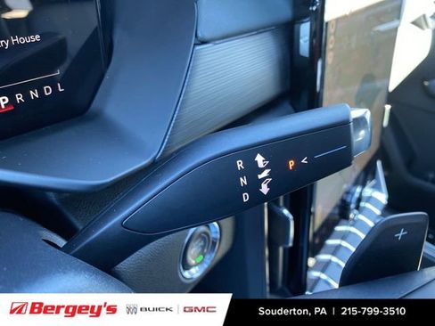 New 2026 GMC Acadia AT4 w/ Luxury Package image 18