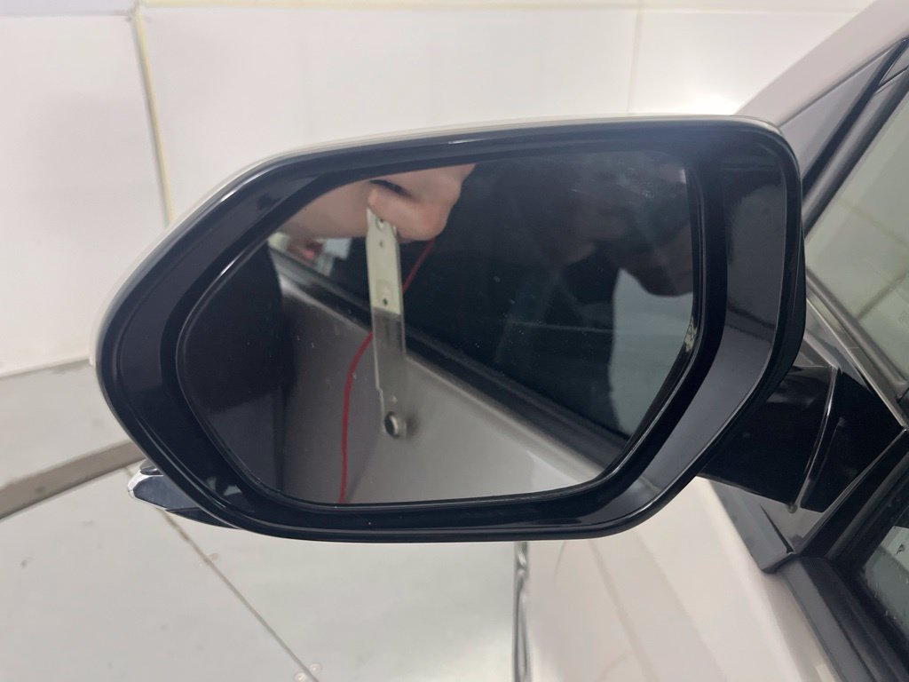 Used 2019 Toyota Prius Prime Plus FWD image 38