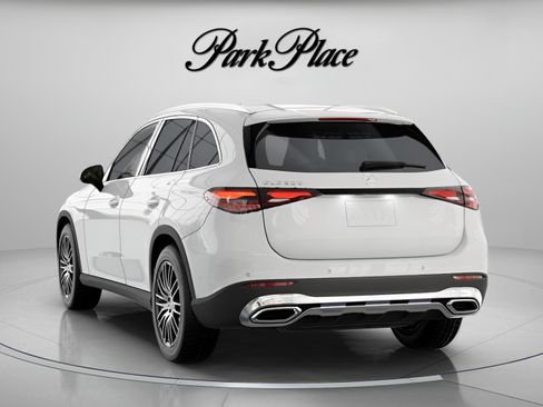 Used 2026 Mercedes-Benz GLC 300 image 15