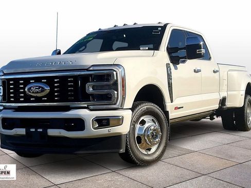 New 2025 Ford F350 Platinum w/ Platinum Plus Package AWD/4WD image 2