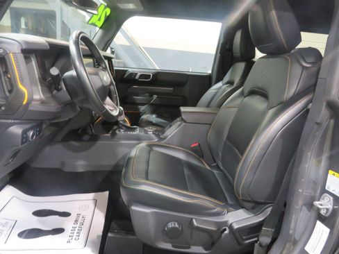 Used 2024 Ford Bronco Badlands AWD/4WD image 9
