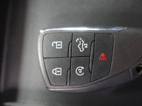 Used 2024 GMC Sierra 1500 Elevation AWD/4WD image 16