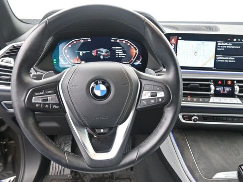 Used 2023 BMW X5 xDrive40i w/ Premium Package image 21