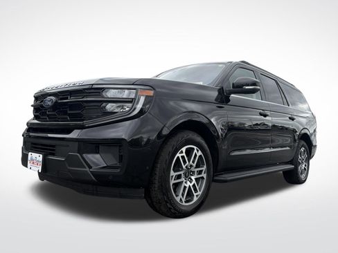 Certified 2025 Ford Expedition Max Active AWD/4WD image 2