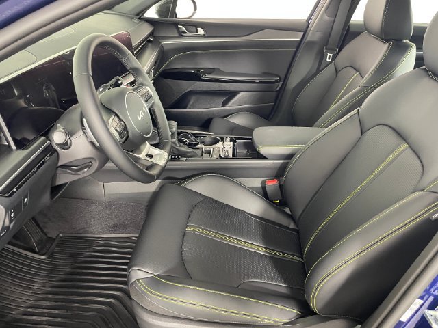 New 2027 Kia K5 GT FWD image 2