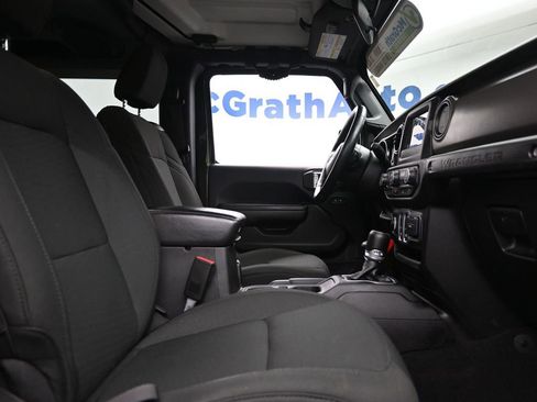 Used 2021 Jeep Wrangler Willys image 7