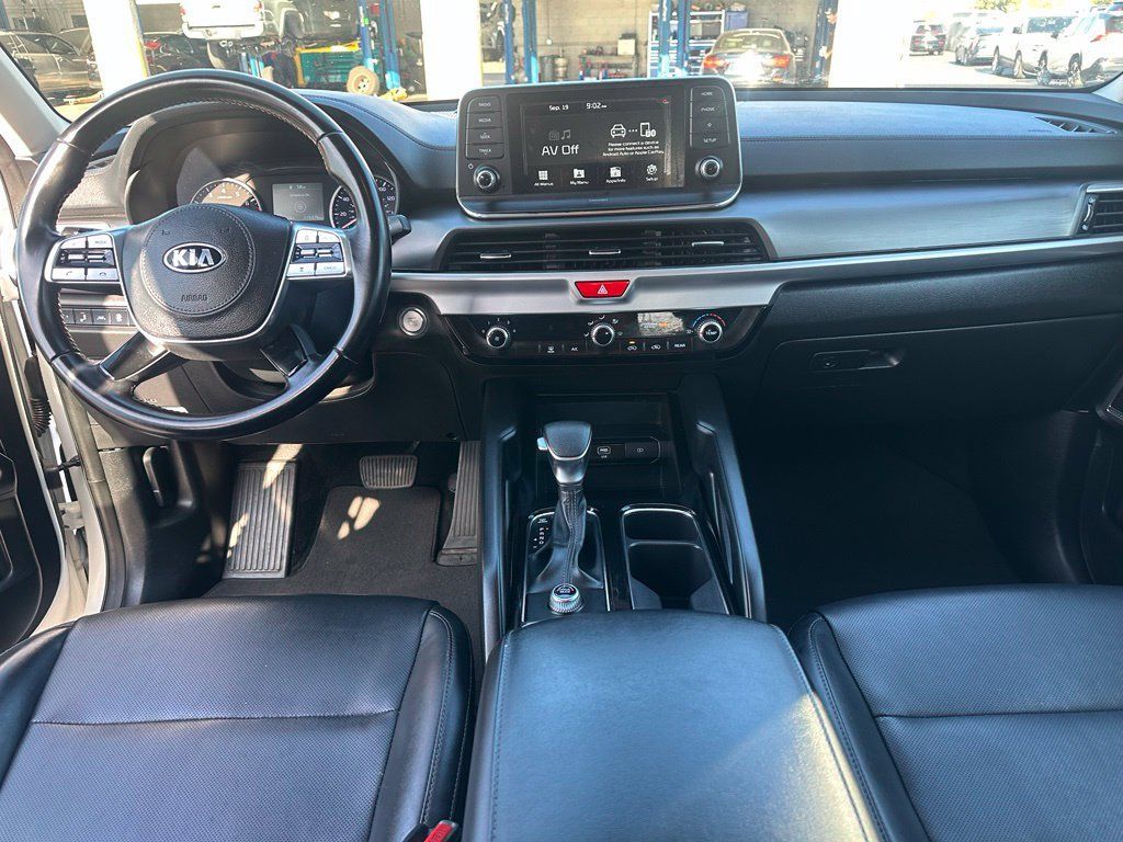 Used 2021 Kia Telluride LX FWD image 9