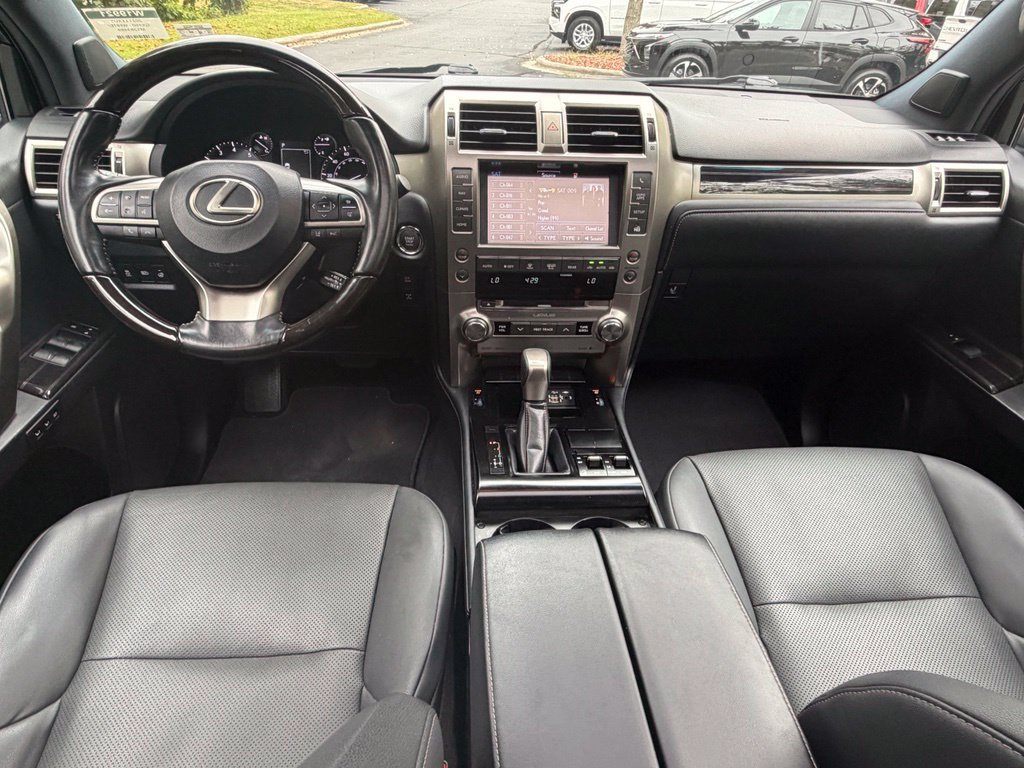 Used 2021 Lexus GX 460 Premium w/ Premium Plus Package AWD/4WD image 17