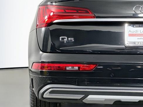 Used 2023 Audi Q5 2.0T Premium w/ Convenience Package image 17